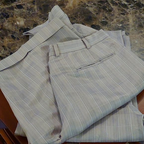 Pinstriped Shorts Suit - Picture 7 of 7